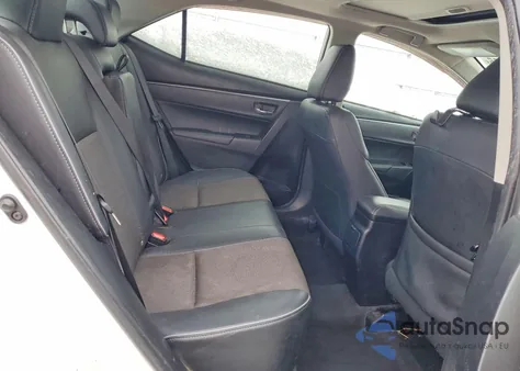 2015 Toyota Corolla L z USA, uszkodzony, nr VIN 2T1BURHE7FC240968